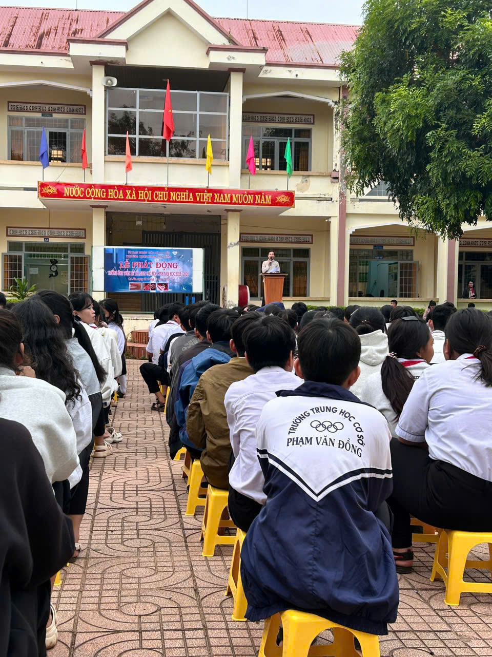 z7337326734307_4dcabdf0ec0542ea673ac14fbedd8a0a